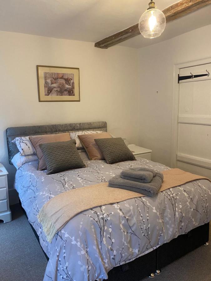 Stunning 2 Bedroom Flat In A Central Location New Alresford Luaran gambar