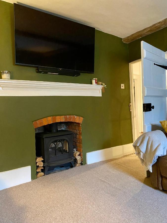 Stunning 2 Bedroom Flat In A Central Location New Alresford Luaran gambar